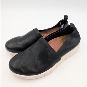 Comfortiva Carni Sporty Sneaker Shoes Slip-On Women's Black Size 6.5M EU37